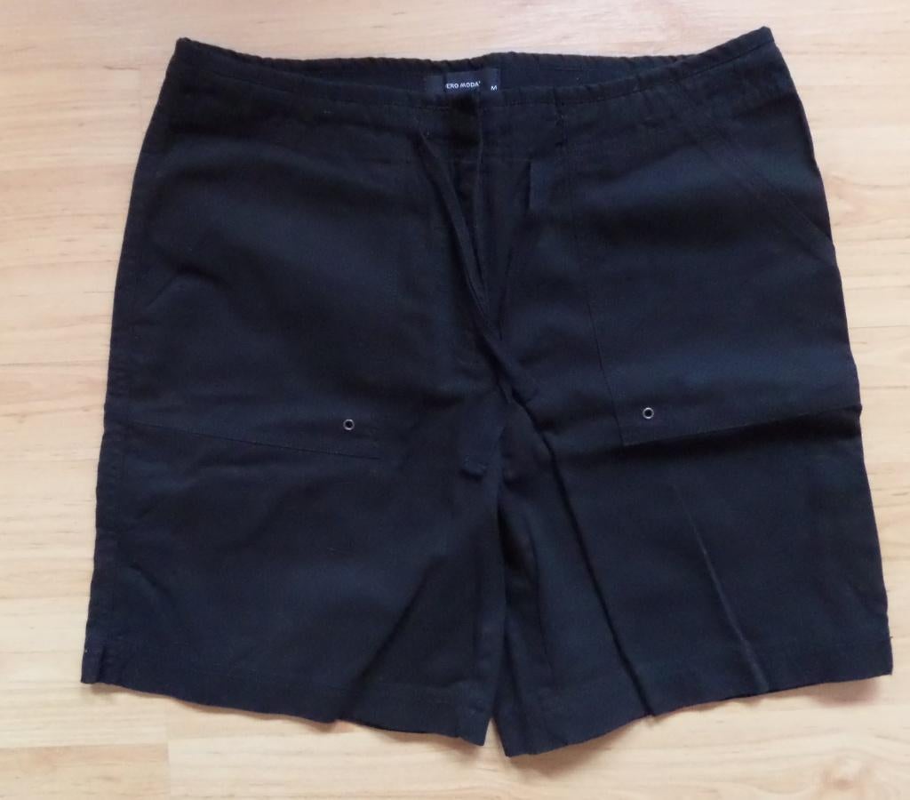 Zwarte korte broek van Vero Moda maat 38, Maat 38/40 (M), Kort, Vero Moda, Zwart