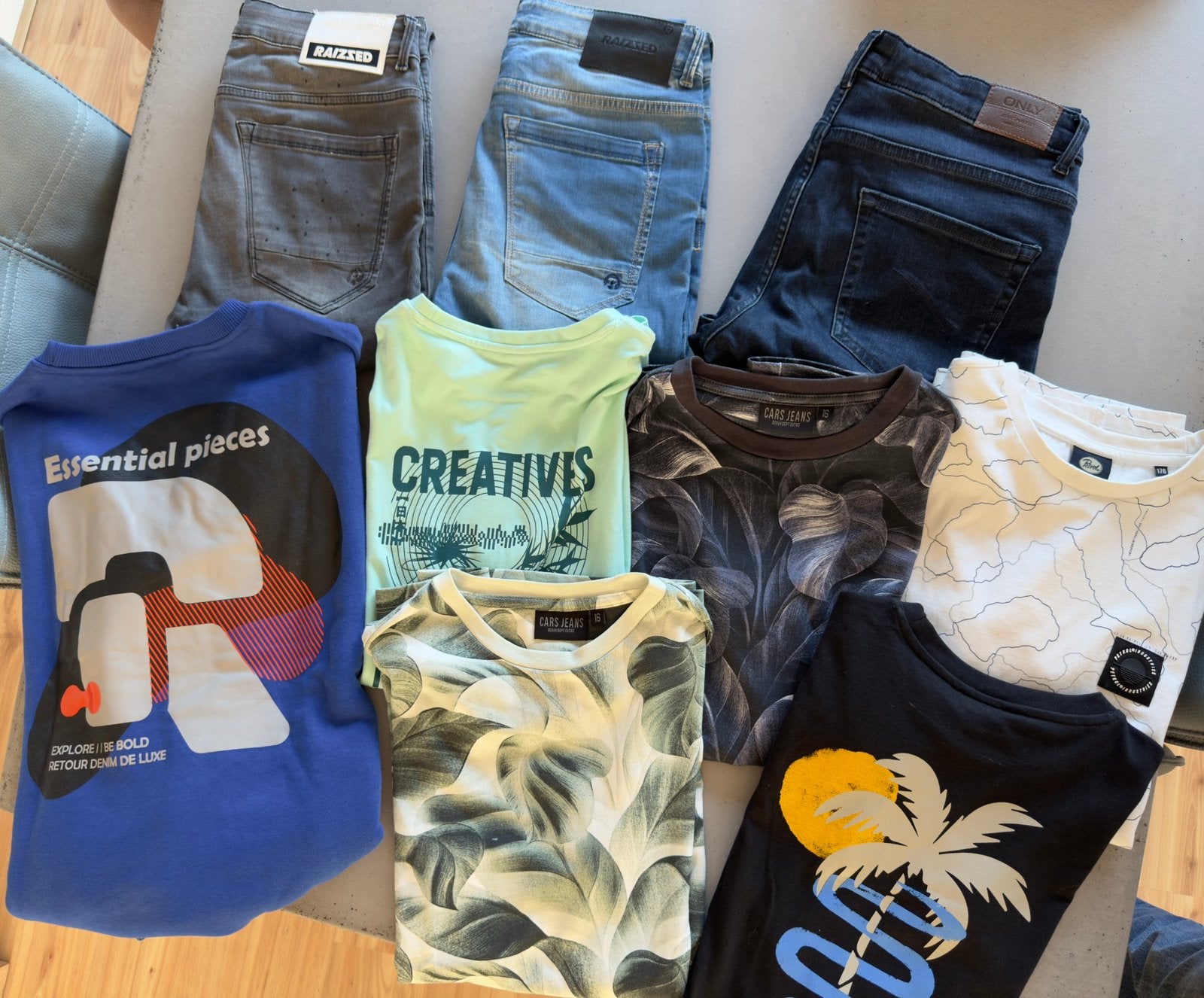 Mooie set kleding in maat 170/176, broeken, trui en t-shirts, Ophalen of Verzenden, Zo goed als nieuw, Jongen