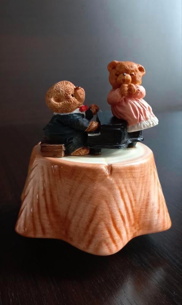 Vintage porseleinen draaiende muziekdoos berenfiguren, Antiek en Kunst, Antiek | Porselein, Ophalen of Verzenden