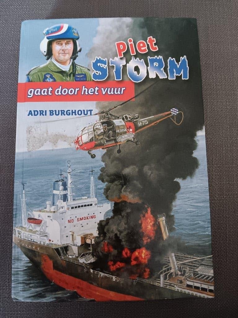 Piet storm boeken, Ophalen of Verzenden, Gelezen, Fictie