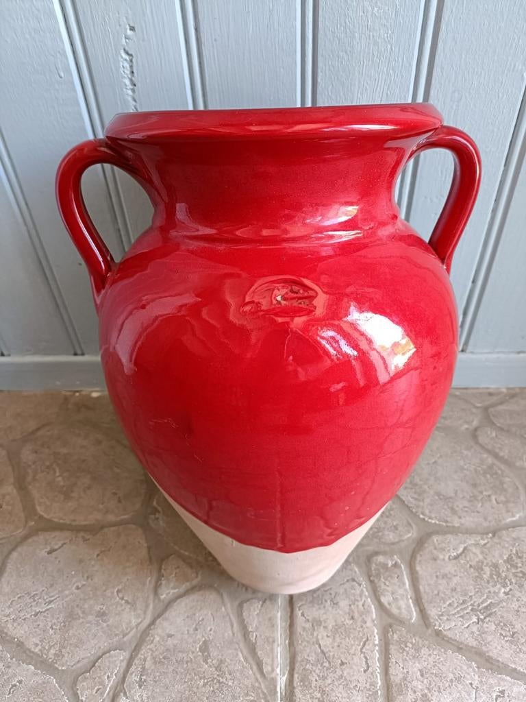 Mooie rode decoratieve Franse wandvaas met handvatten, Antiek en Kunst, Ophalen of Verzenden