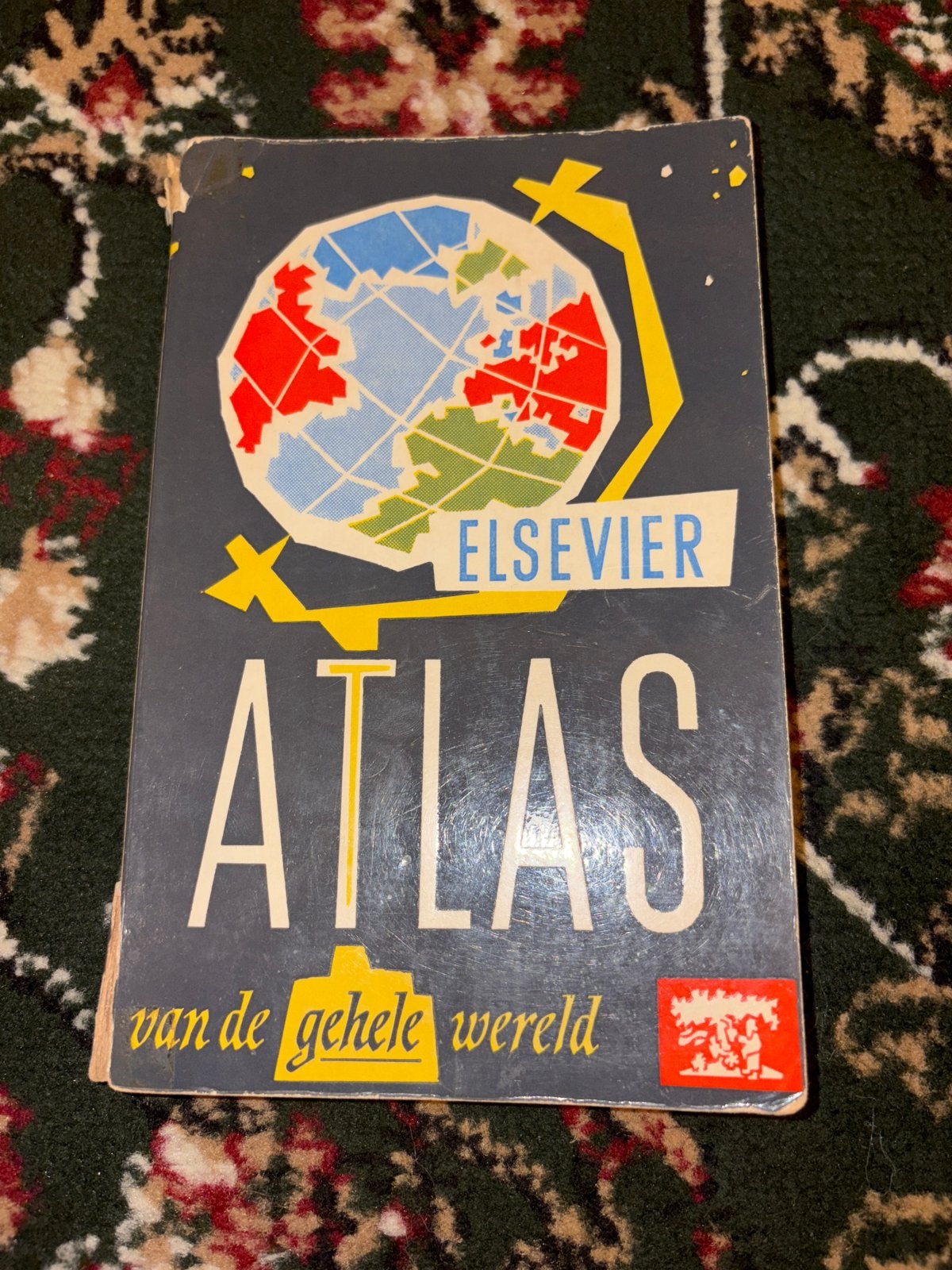 Elsevier Atlas van de gehele wereld - Vintage, Gelezen, Overige atlassen, Voor 1800, Ophalen of Verzenden
