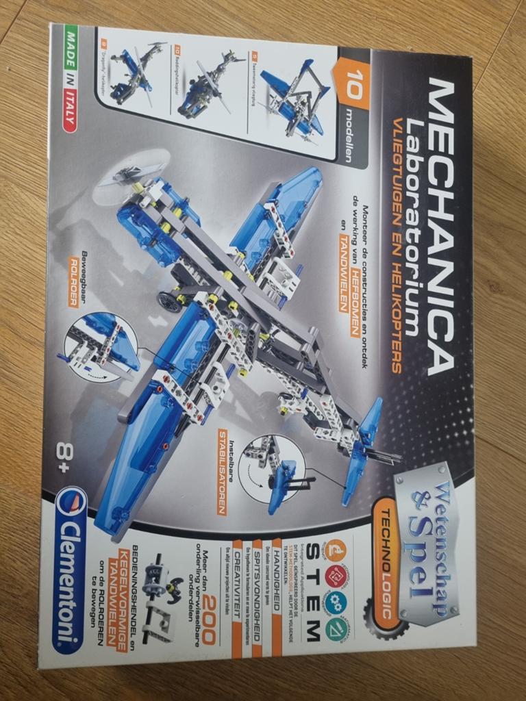 Clementoni Mechanica Laboratorium Vliegtuigen Helikopters, Hobby en Vrije tijd, Modelbouw | Vliegtuigen en Helikopters, Gebruikt