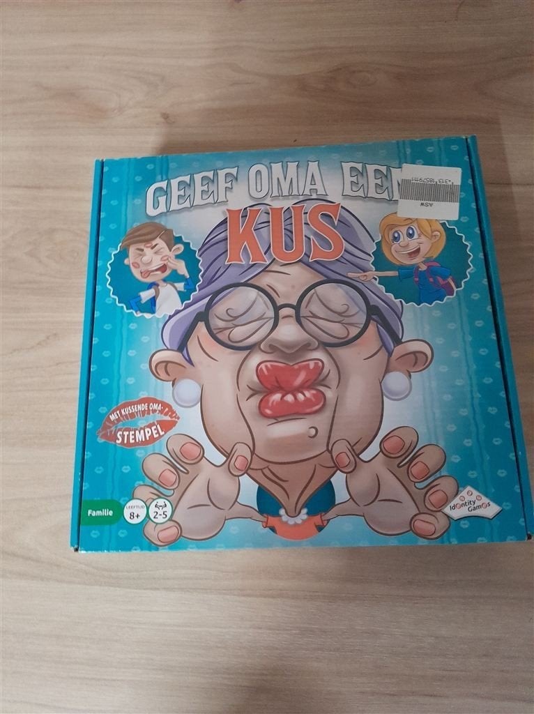 geef oma een kus - s1881, Verzenden, Zo goed als nieuw
