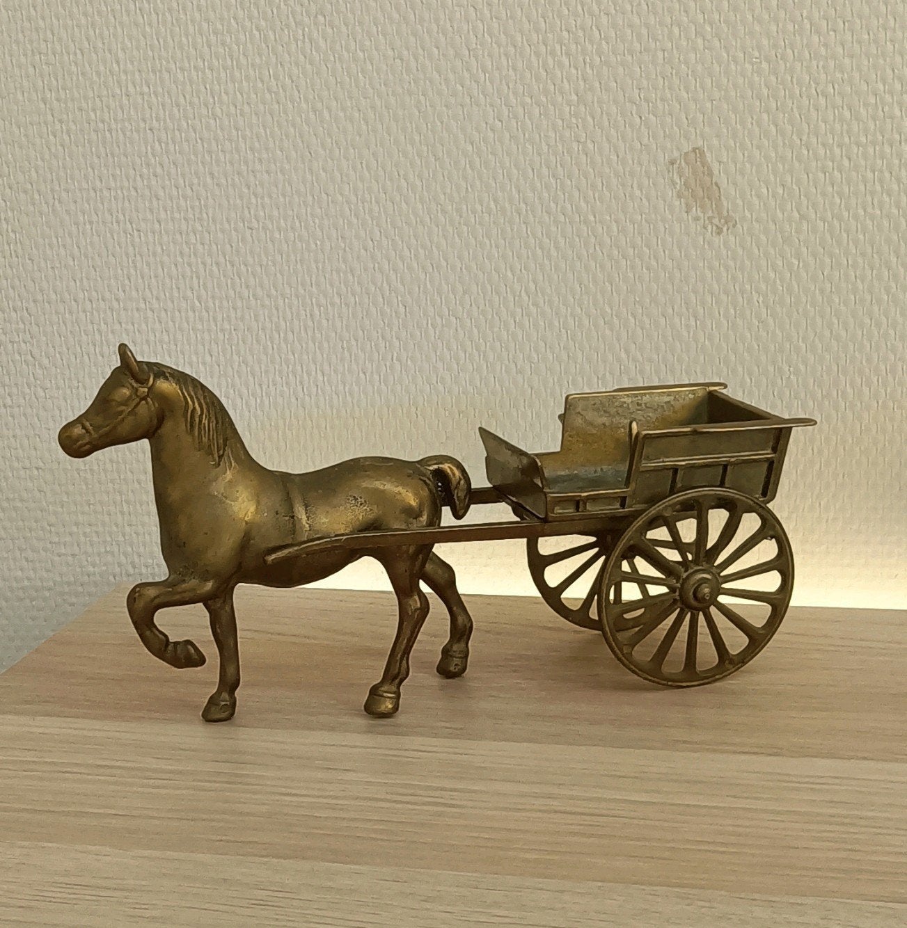 antieke messing paard met wagen *MOET SNEL WEG*, Antiek en Kunst, Antiek | Koper en Brons, Ophalen of Verzenden