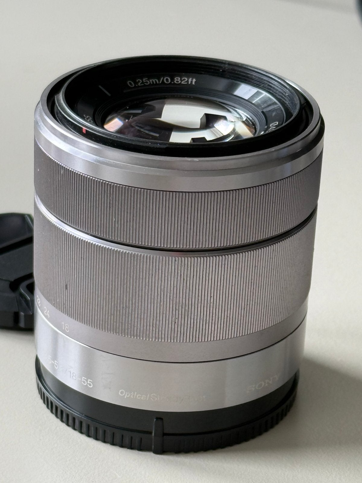 Sony E 3.5-5.6/18-55 OSS lens - Zilver, Ophalen of Verzenden, Gebruikt, Standaardlens, Zoom