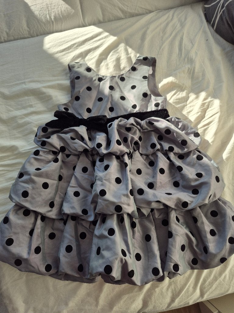 Feestjurk grijs met stippen maat 122-128, Kinderen en Baby's, Kinderkleding | Maat 122, Ophalen of Verzenden, Zo goed als nieuw