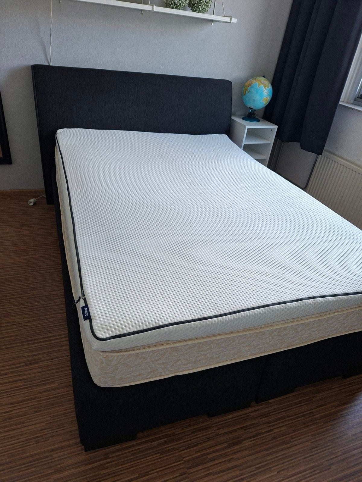 Boxspring 140x200 met hoofdbord en Emma topper, Ophalen, Zwart, Tweepersoons, 140 cm