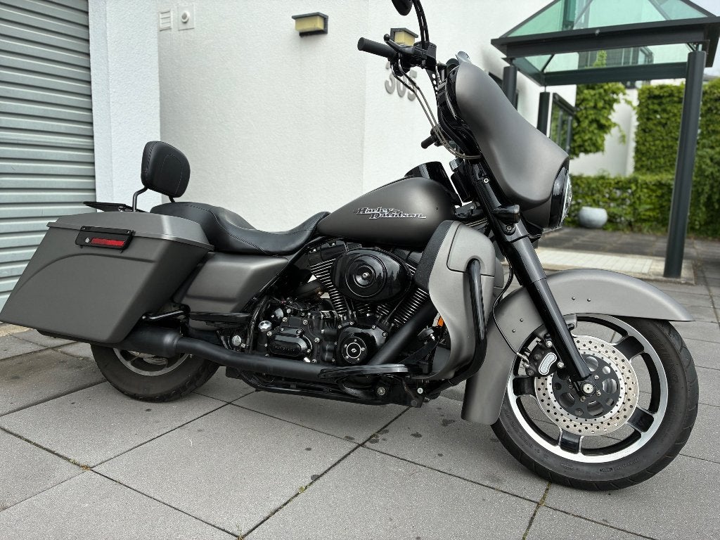 HD Streetglide, 2 cilinders, 1600 cc, Meer dan 35 kW, Toermotor