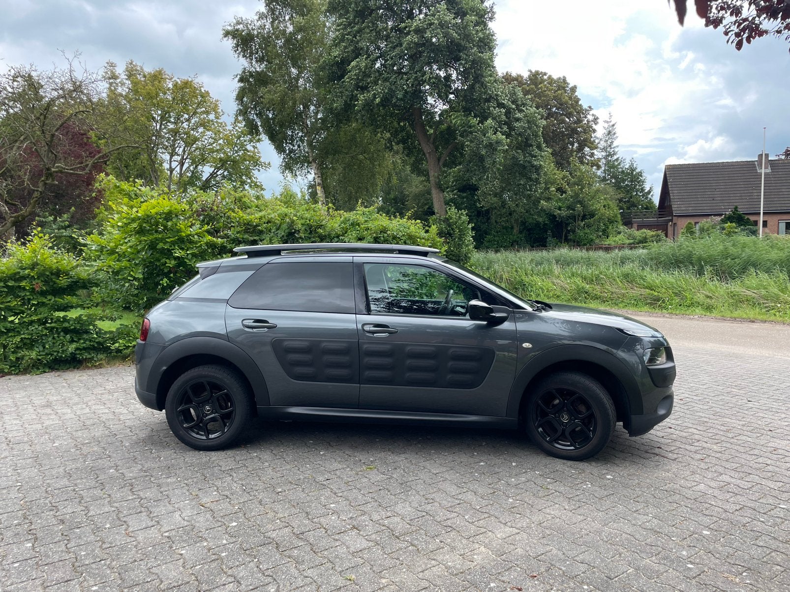 Citroën C4 Cactus 1.2 E-vti 82 Etg5 Airdream 2015 Grijs, 725 kg, 31 €/maand, 23 km/l, Origineel Nederlands