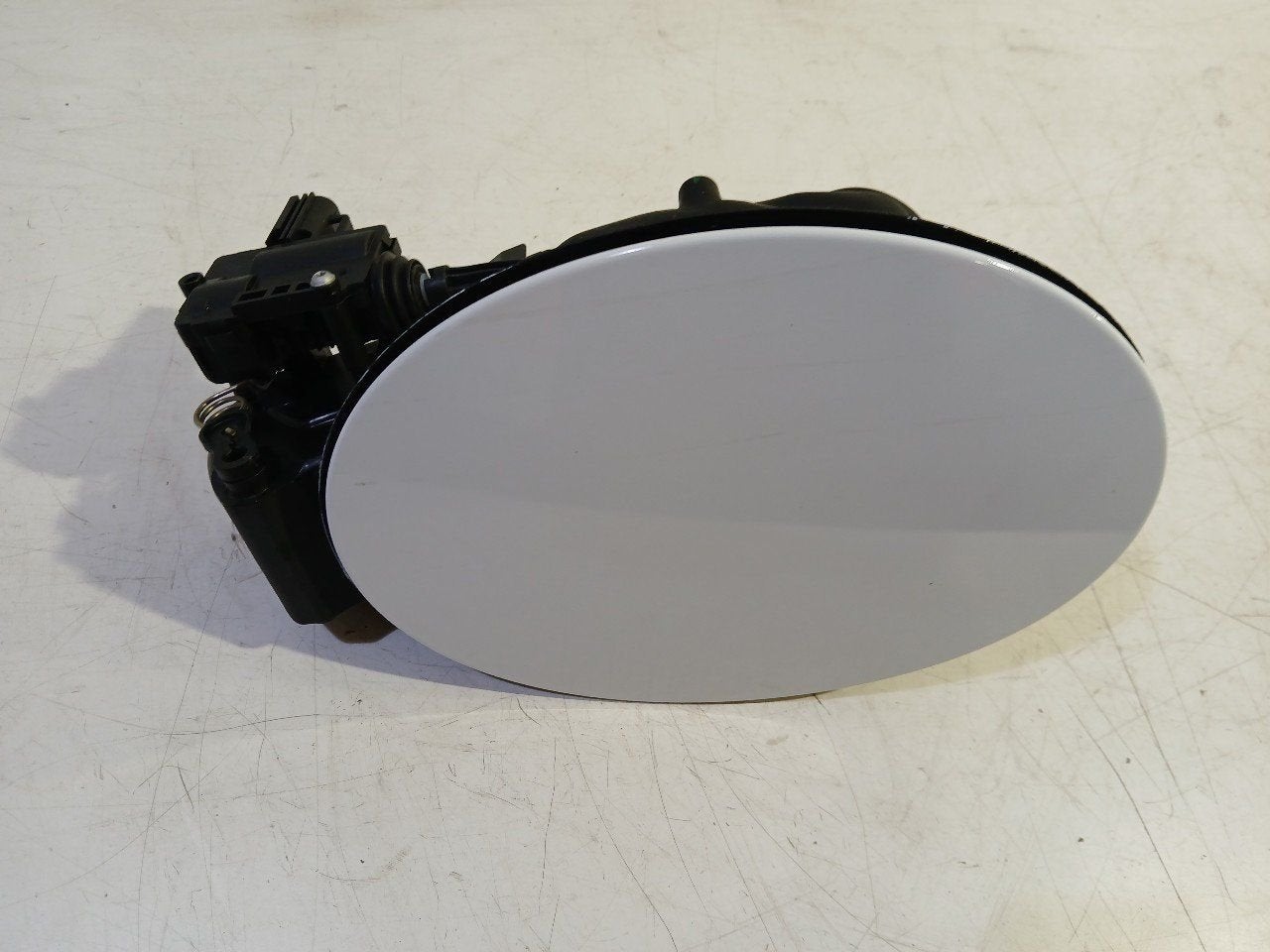 Tank klep Jaguar F-Pace, Onderdelen@venauto.nl, Van der Ven Autorecycling B.V., Gebruikt, Ettenseweg 76, 4706 PB Roosendaal, The Netherlands