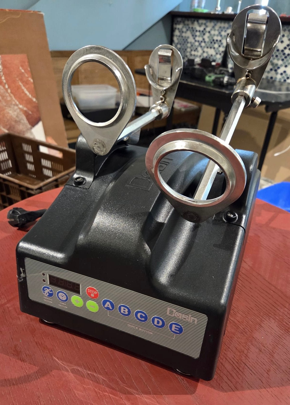 Dasin SK300 Drink Shaking Machine/schudmachine Bubble Tea, Ophalen, Gebruikt