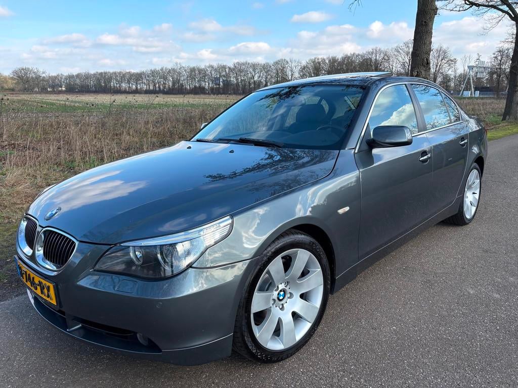 BMW 5-serie 535d Leer/Dakje/Vol Opties/Memory/Airco/Automaat, Auto's, BMW, Parkeersensor, Achterwielaandrijving, Gebruikt, 2993 cc