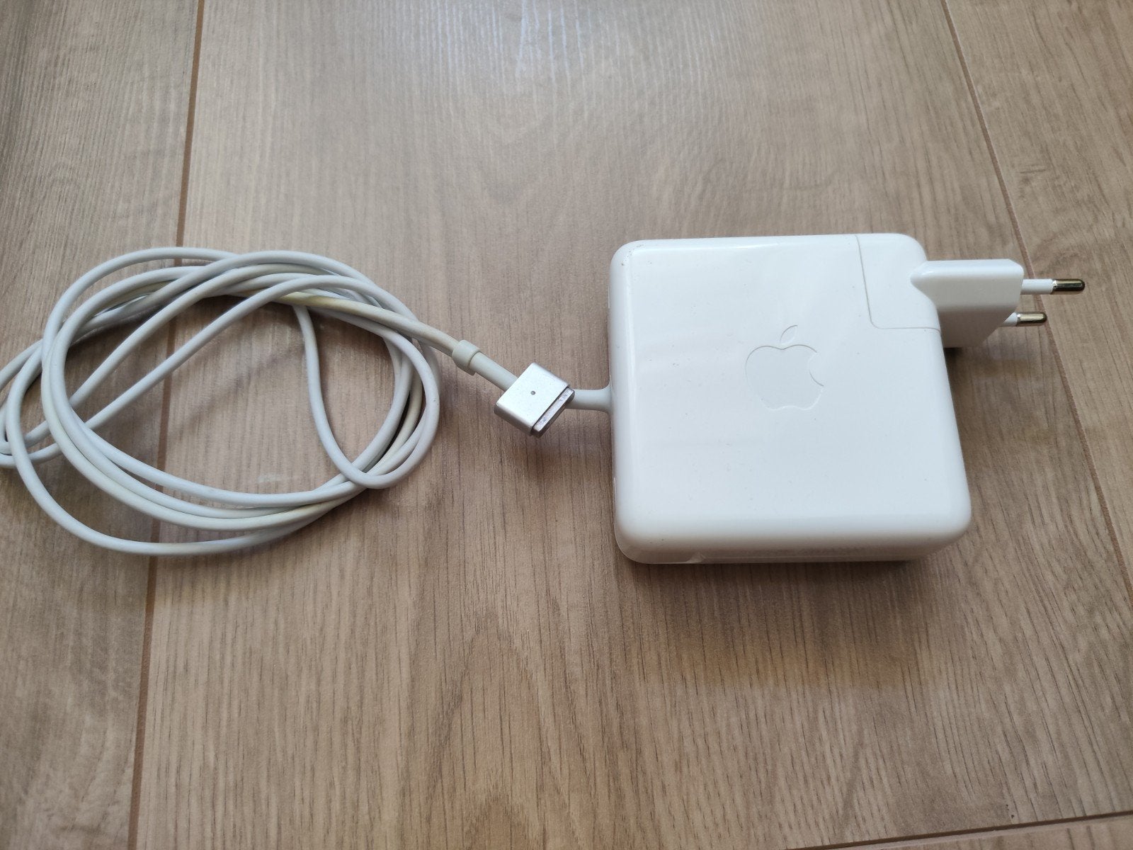 Apple 85W MagSafe 2 Power Adapter Oplader A1424, Computers en Software, Laptop-opladers, Ophalen of Verzenden, Gebruikt, Apple