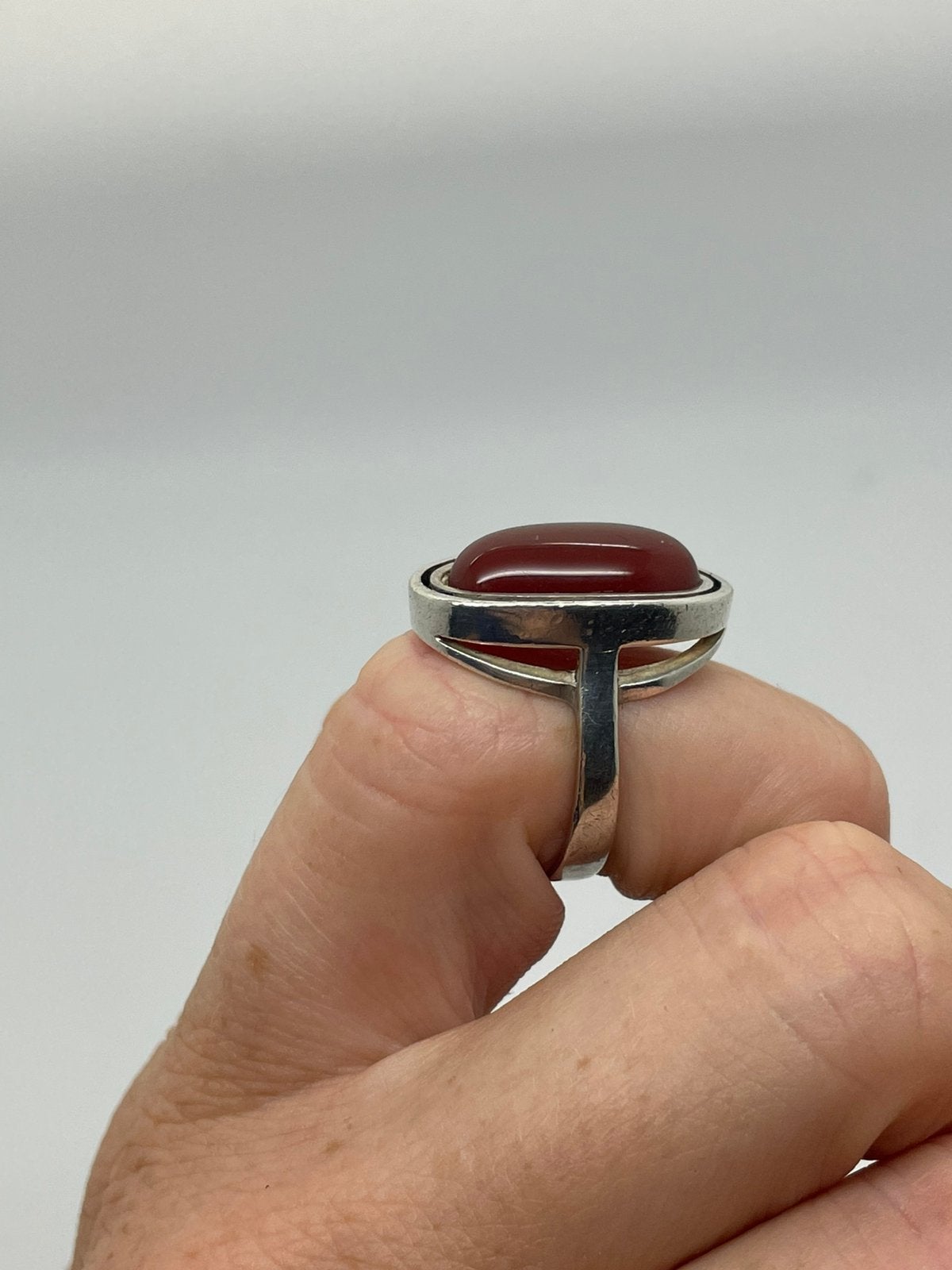 F661 Prachtige zilveren carneool ring maat 17, Sieraden, Tassen en Uiterlijk, Antieke sieraden, Ophalen of Verzenden, Zilver, Ring
