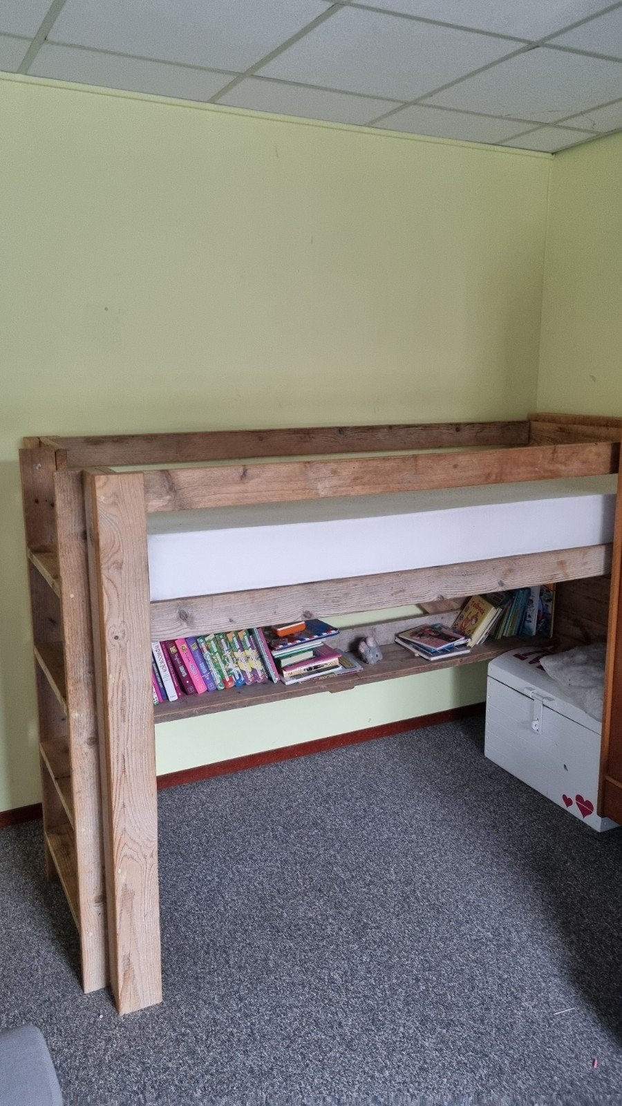 Steigerhouten bed hoogslaper met opbergruimte, Ophalen, Gebruikt, Eenpersoons, 160 tot 180 cm