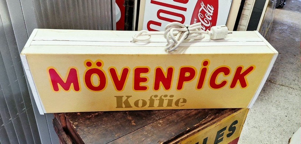 Redelijk unieke lichtbak, lichtreclame van Mövenpick koffie., Ophalen, Gebruikt, ., Lichtbak of (neon) lamp