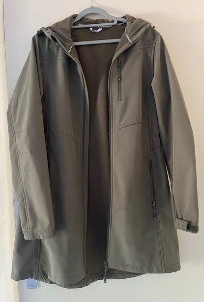 Mountain Peak softshell parka (maat XL maar valt als X), Ophalen of Verzenden, Zo goed als nieuw, Maat 42/44 (L), Groen
