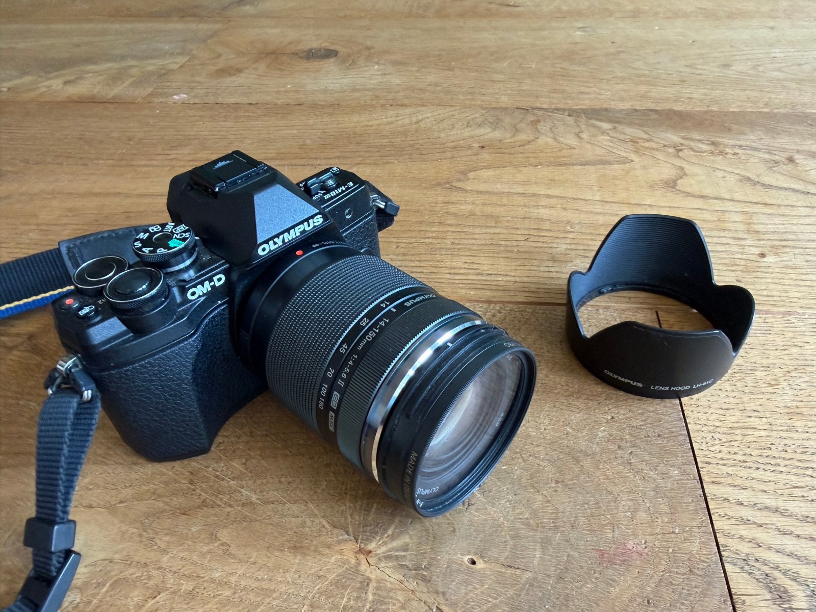 Olympus OM-D E-M10 Mark III met 14-150mm lens, Audio, Tv en Foto, Fotocamera's Digitaal, Beeldstabilisatie, Ophalen of Verzenden
