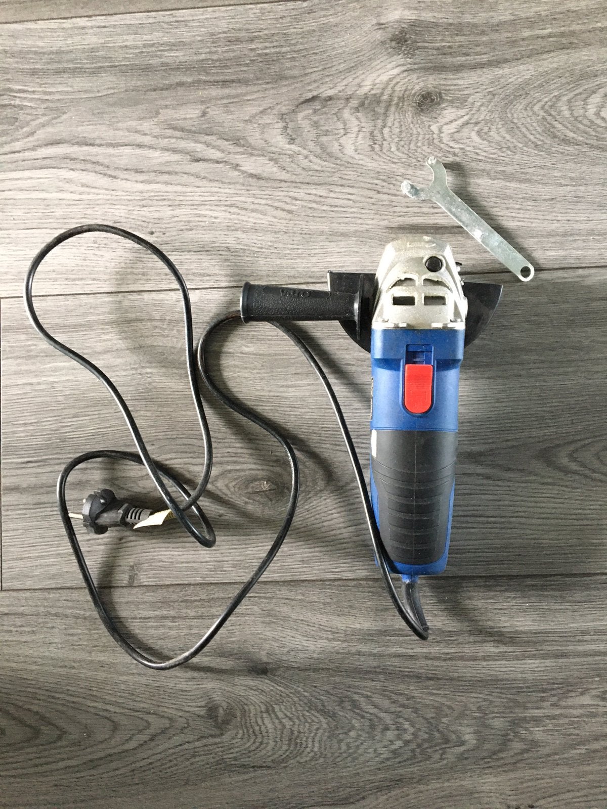 Slijptol werkt nog goed, Ophalen, Gebruikt, Minder dan 700 watt, Haakse handslijpmachine