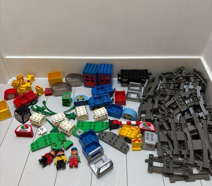 Duplo Intelli trein onderdelen en rails, Ophalen of Verzenden, Gebruikt, Losse stenen, Duplo