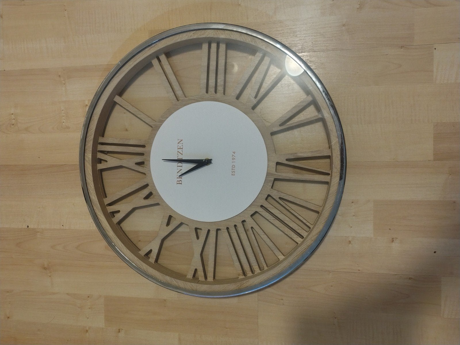 Wandklok Kopenhagen - Zilver - 5.5cm*Ø 48 cm, Wandklok, Ophalen of Verzenden, Zo goed als nieuw, Zilver