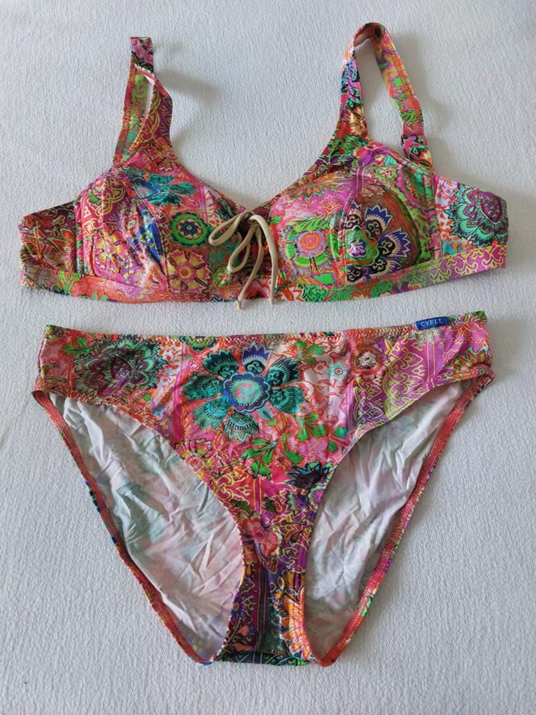 Prothese bikini Cyell 42 B, Ophalen, Zo goed als nieuw, Bikini