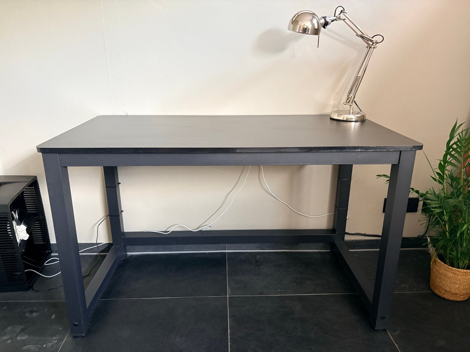 Bureau 120x60 cm met stalen poten en houten blad, Ophalen, Gebruikt, Hout, Computerbureau