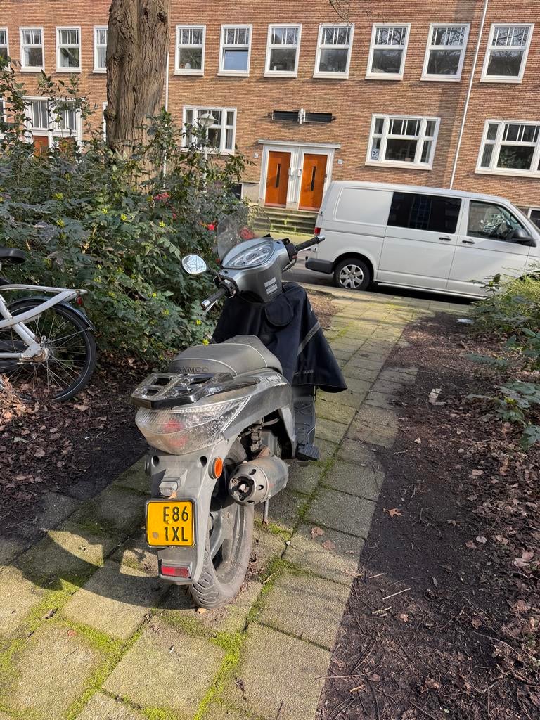 Kymco People S - 2014 - Lang stilgestaan, Fietsen en Brommers, Scooters | Kymco, Gebruikt, People S, Maximaal 45 km/u, Benzine