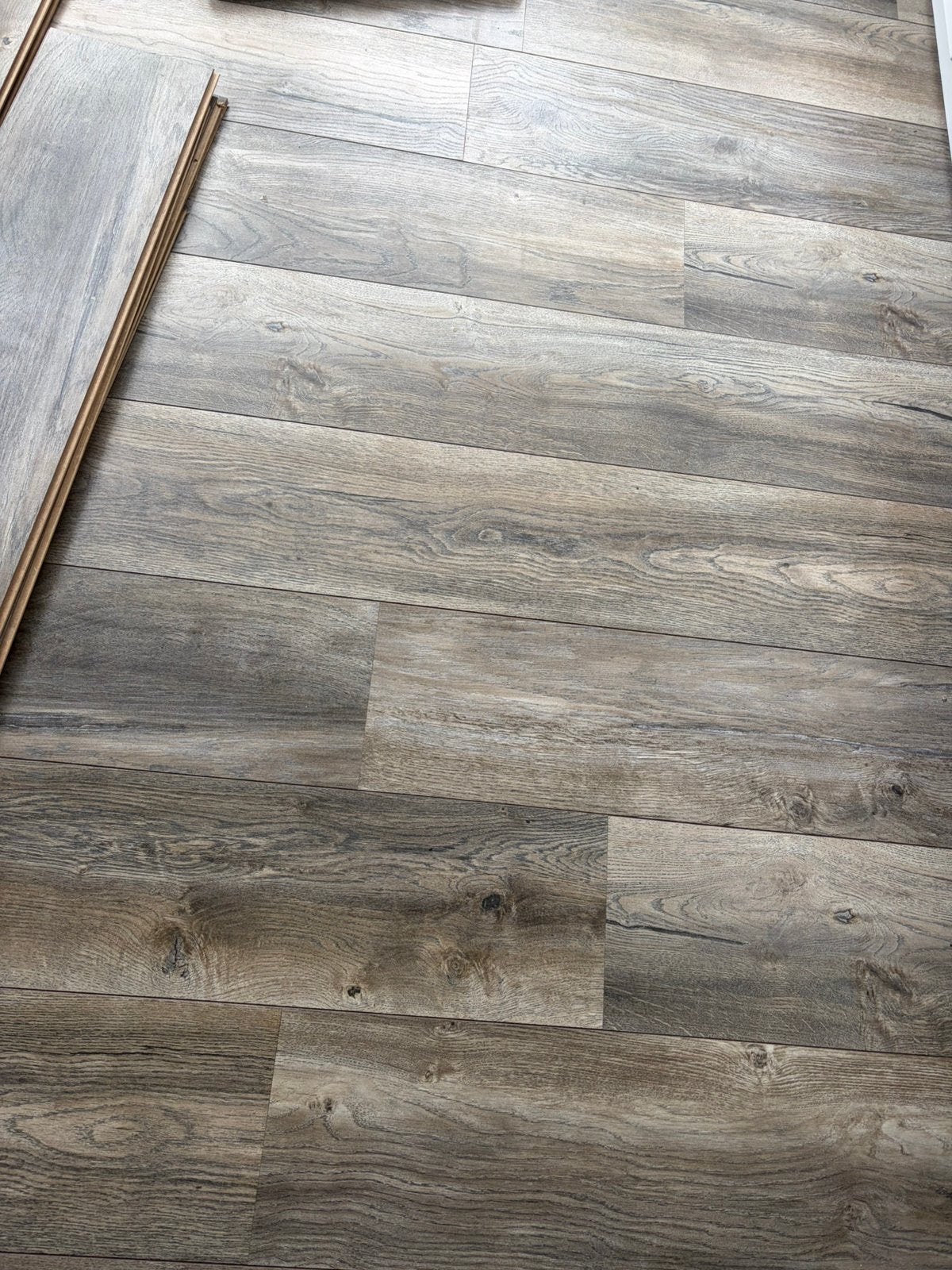32/33 m2 laminaat, Doe-het-zelf en Verbouw, Vloerdelen en Plavuizen, Ophalen, 50 tot 150 cm, Zo goed als nieuw, 10 m² of meer