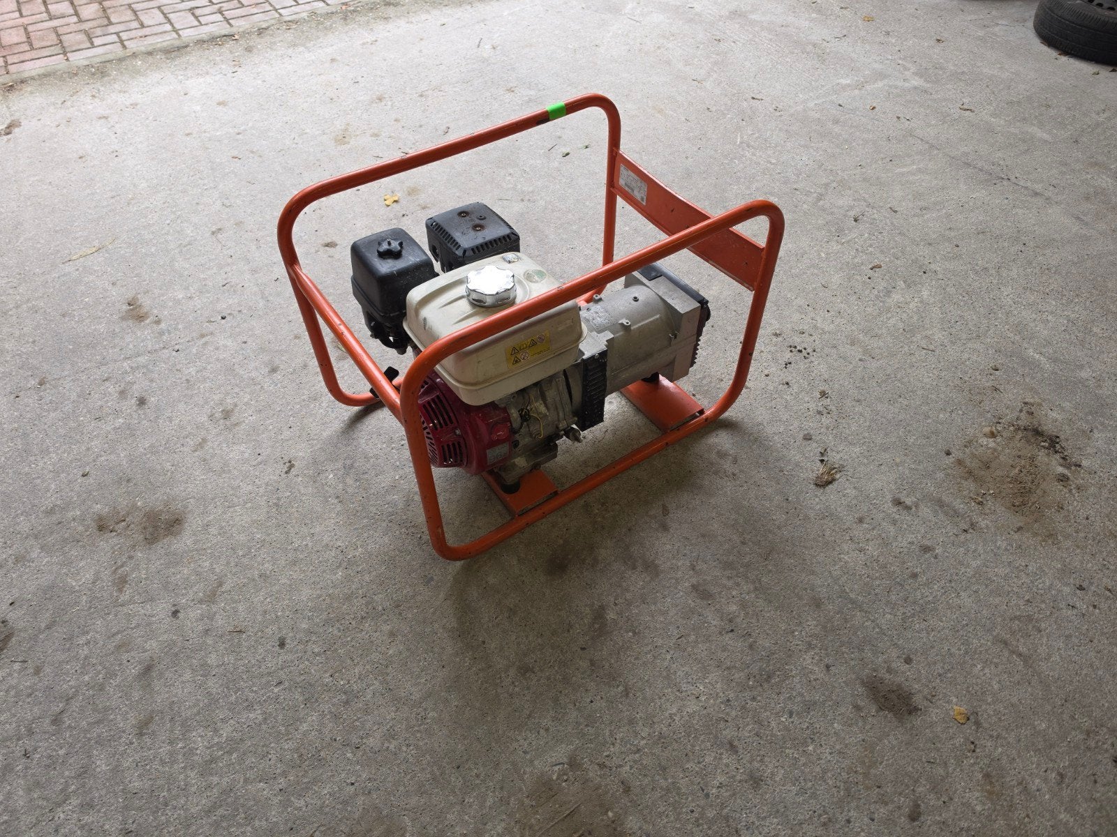 Europower EP4100 Benzine Aggregaat - 3,6 kVA, Ophalen, Gebruikt, Minder dan 5 kVA, Benzine
