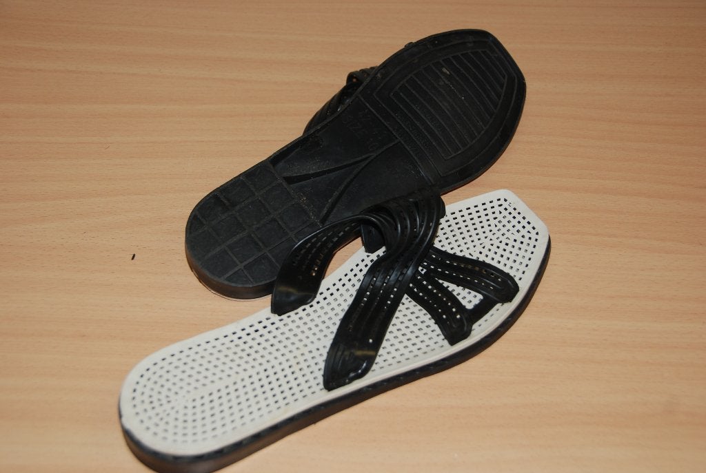 Slippers, badslippers.                Maat: 10., Ophalen of Verzenden, Nieuw, Zwart