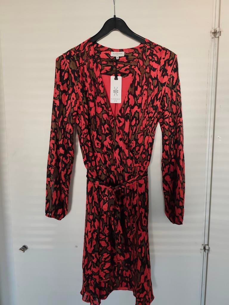 Stijlvolle jurk van Silvercreek, 34., Kleding | Dames, Jurken, Nieuw, Maat 34 (XS) of kleiner, Rood, Onder de knie, Ophalen of Verzenden