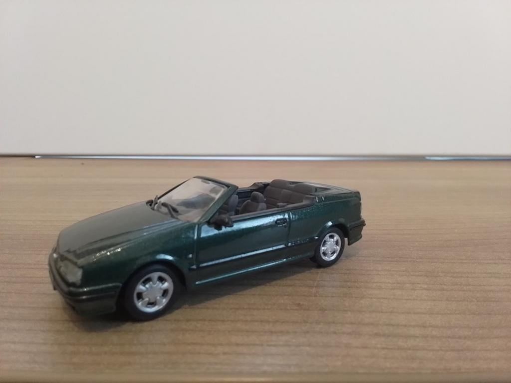 Solido.  RENAULT  19 CABRIO.  groen metalic., Ophalen of Verzenden, Zo goed als nieuw, Auto, Solido
