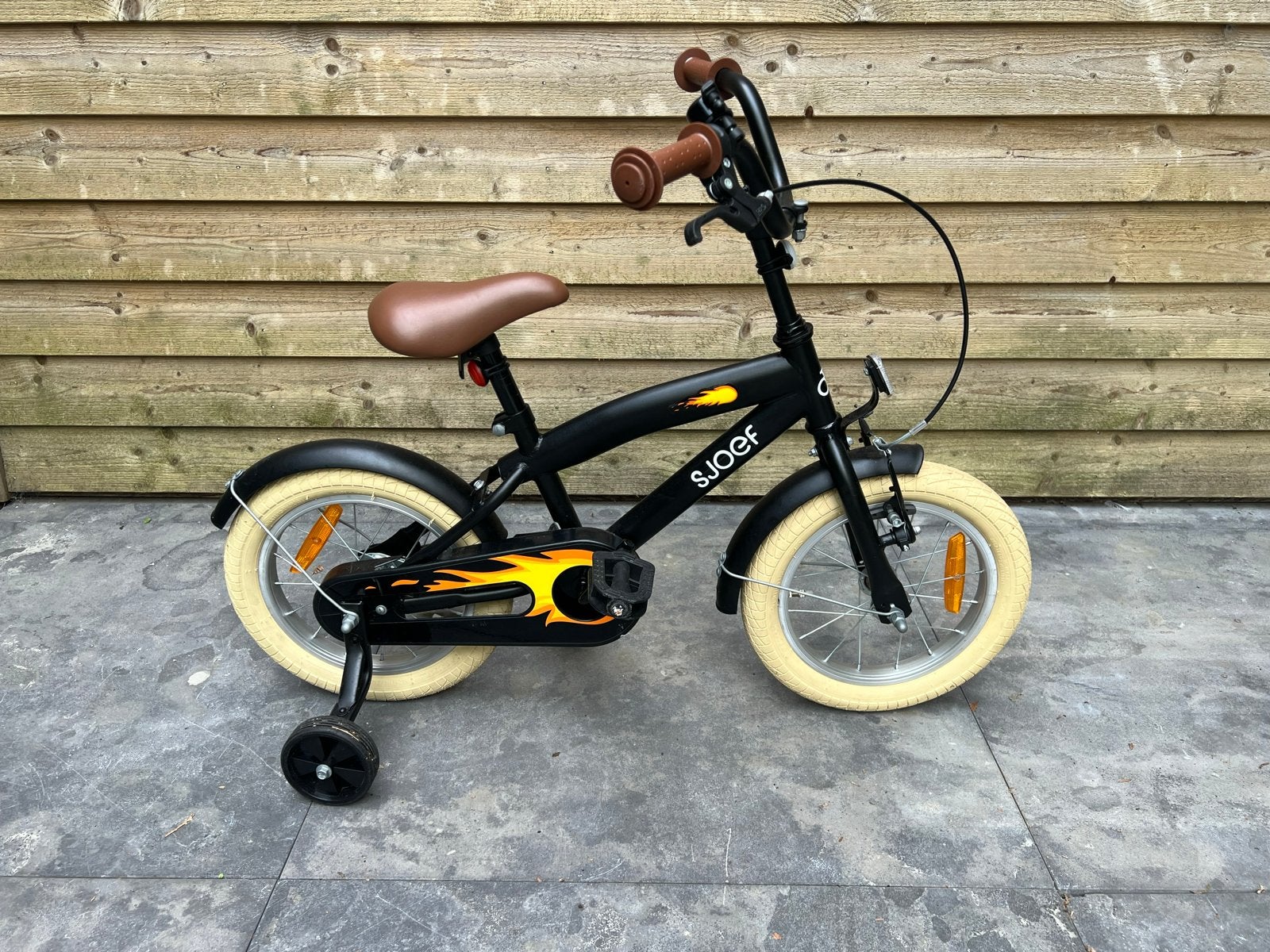 Sjoef kinderfiets 14 inch met zijwieltjes -NIEUW, Fietsen en Brommers, Terugtraprem, Zijwieltjes, Ophalen of Verzenden, Minder dan 16 inch