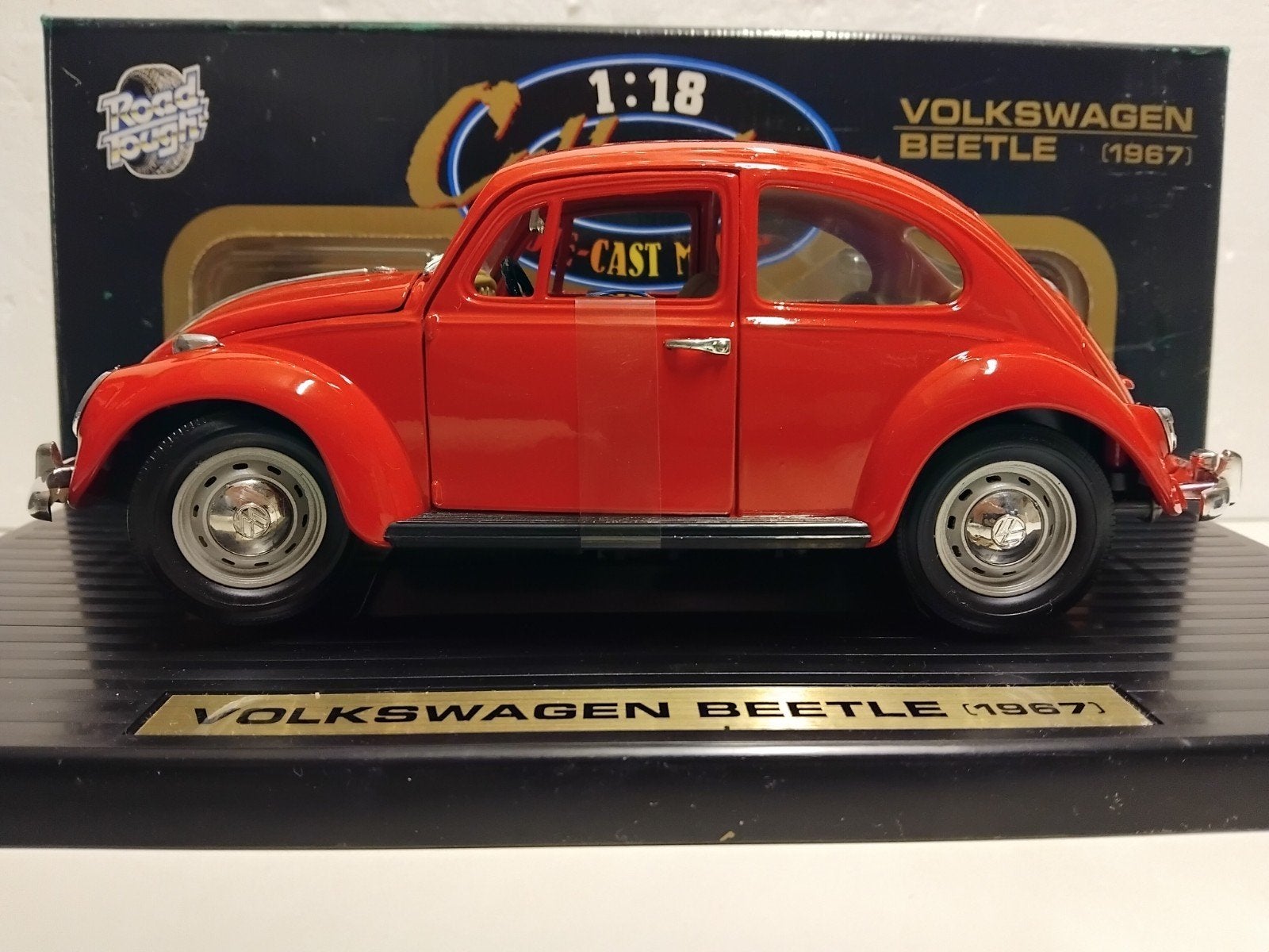 Volkswagen Kever Beetle rood 1967 Tough metal 1:18 KRD, Ophalen of Verzenden, Zo goed als nieuw, Auto, Overige merken
