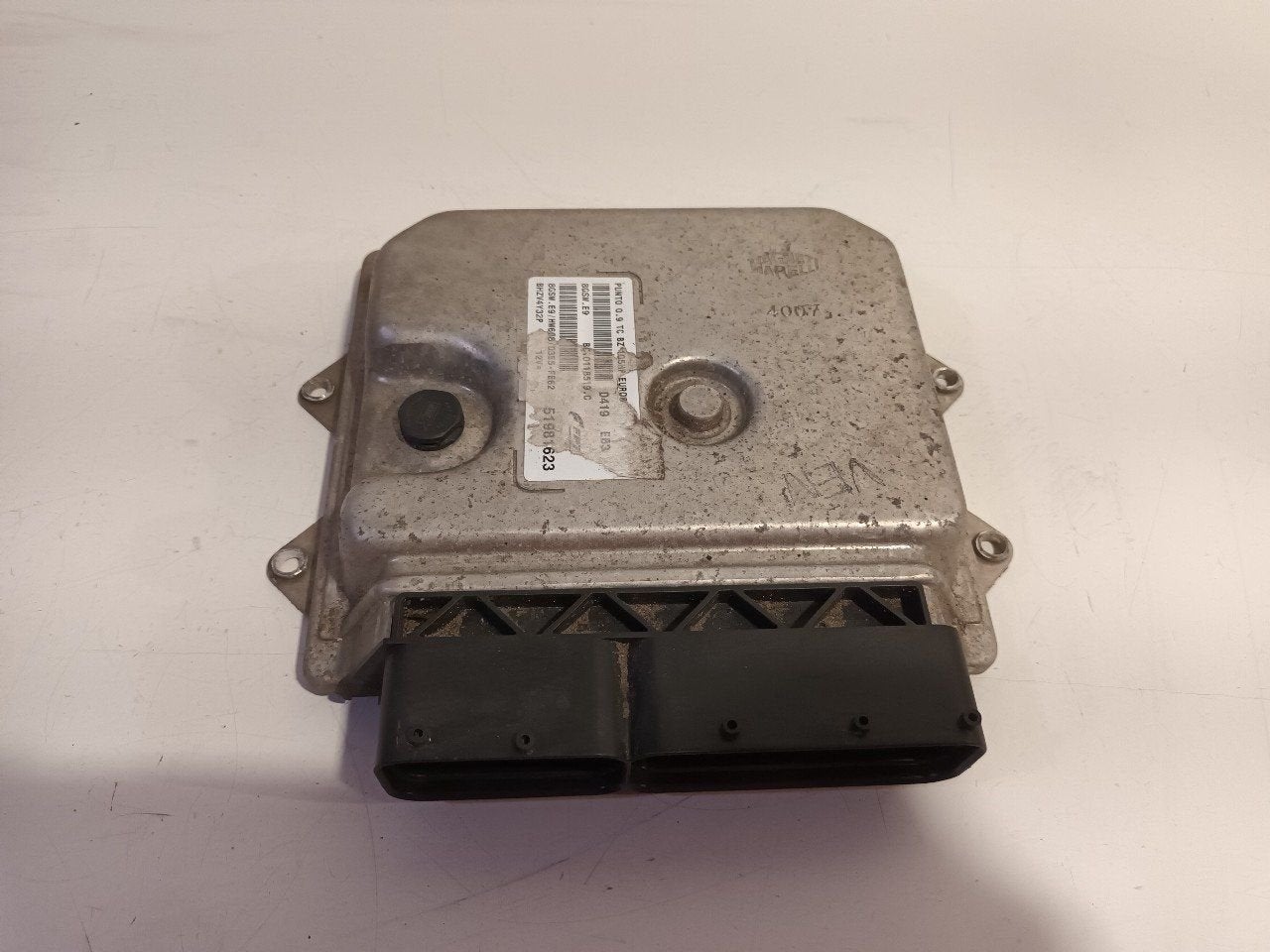 Computer motormanagement Fiat Punto, Onderdelen@venauto.nl, Van der Ven Autorecycling B.V., Gebruikt, Ettenseweg 76, 4706 PB Roosendaal, The Netherlands