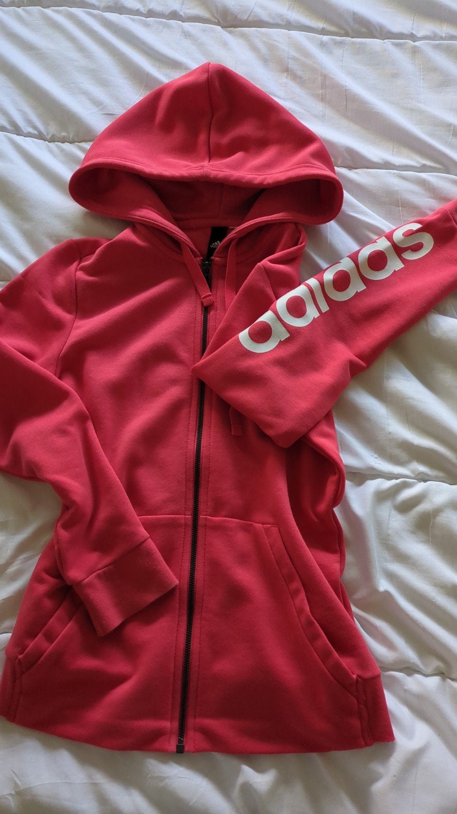 Adidas vest met capuchon - koraal, Adidas, Ophalen of Verzenden, Gedragen, Maat 36 (S)