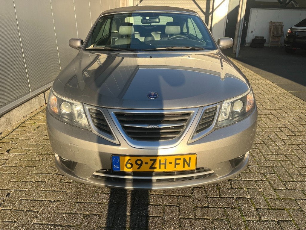 Saab 9-3 1.8 Turbo Nieuw model in een hele mooie kleur., Auto's, Saab, 1998 cc, Gebruikt, Huisgarantie, 4 cilinders