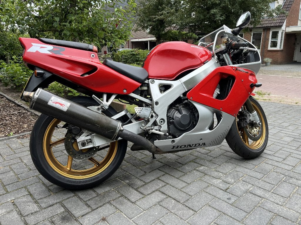 Honda Fireblade CBR900RR SC28, Sportuitlaat, 899 cc, 4 cilinders, Motorrijbewijs A