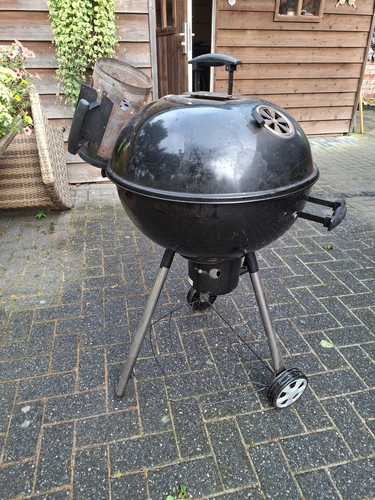 mooie BBQ, Ophalen, Zo goed als nieuw