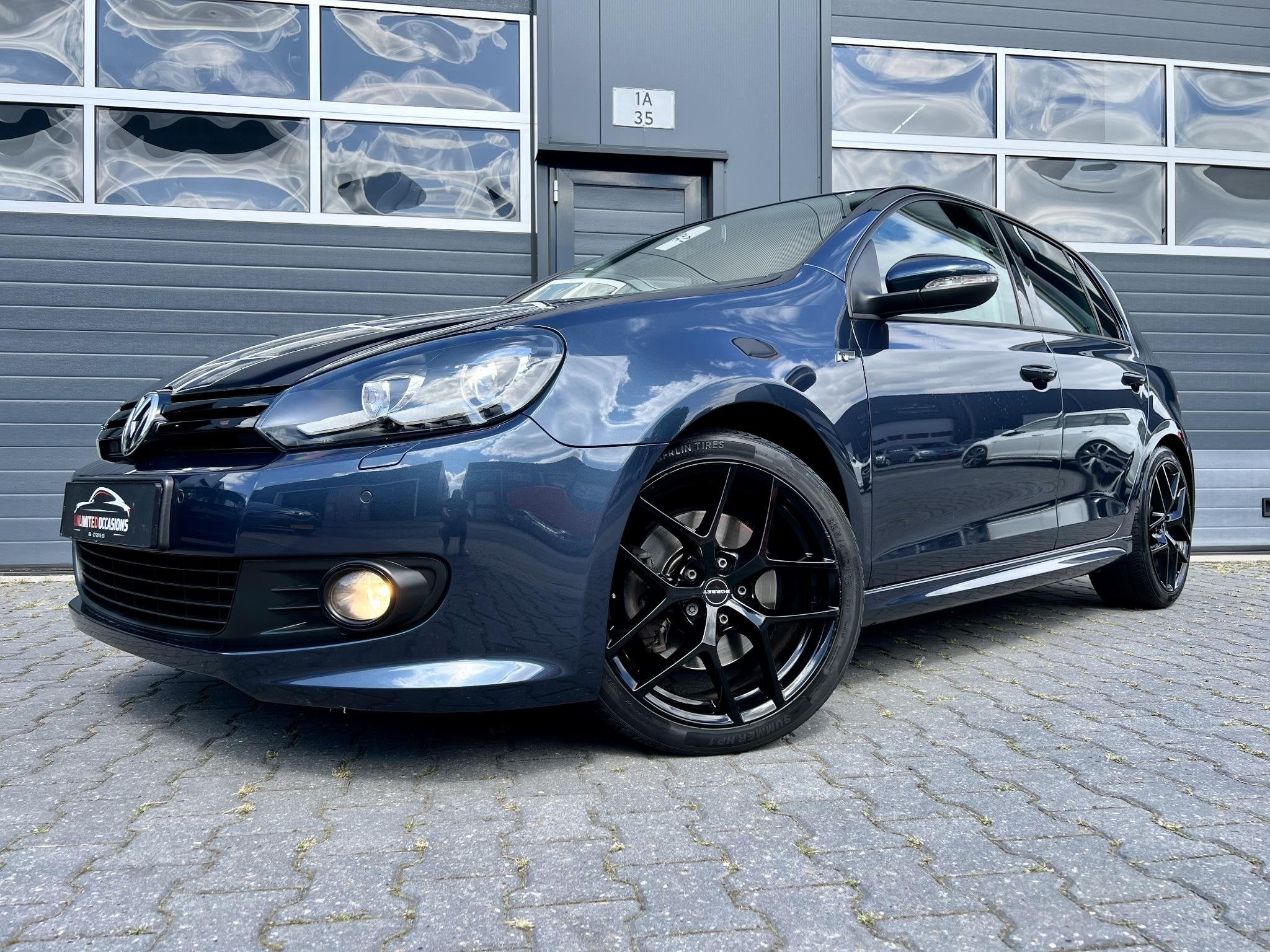 Volkswagen Golf 1.4 TSI R-Line Edition *160PK*XENON*CARPLAY, Voorwielaandrijving, Gebruikt, Zwart, 4 cilinders