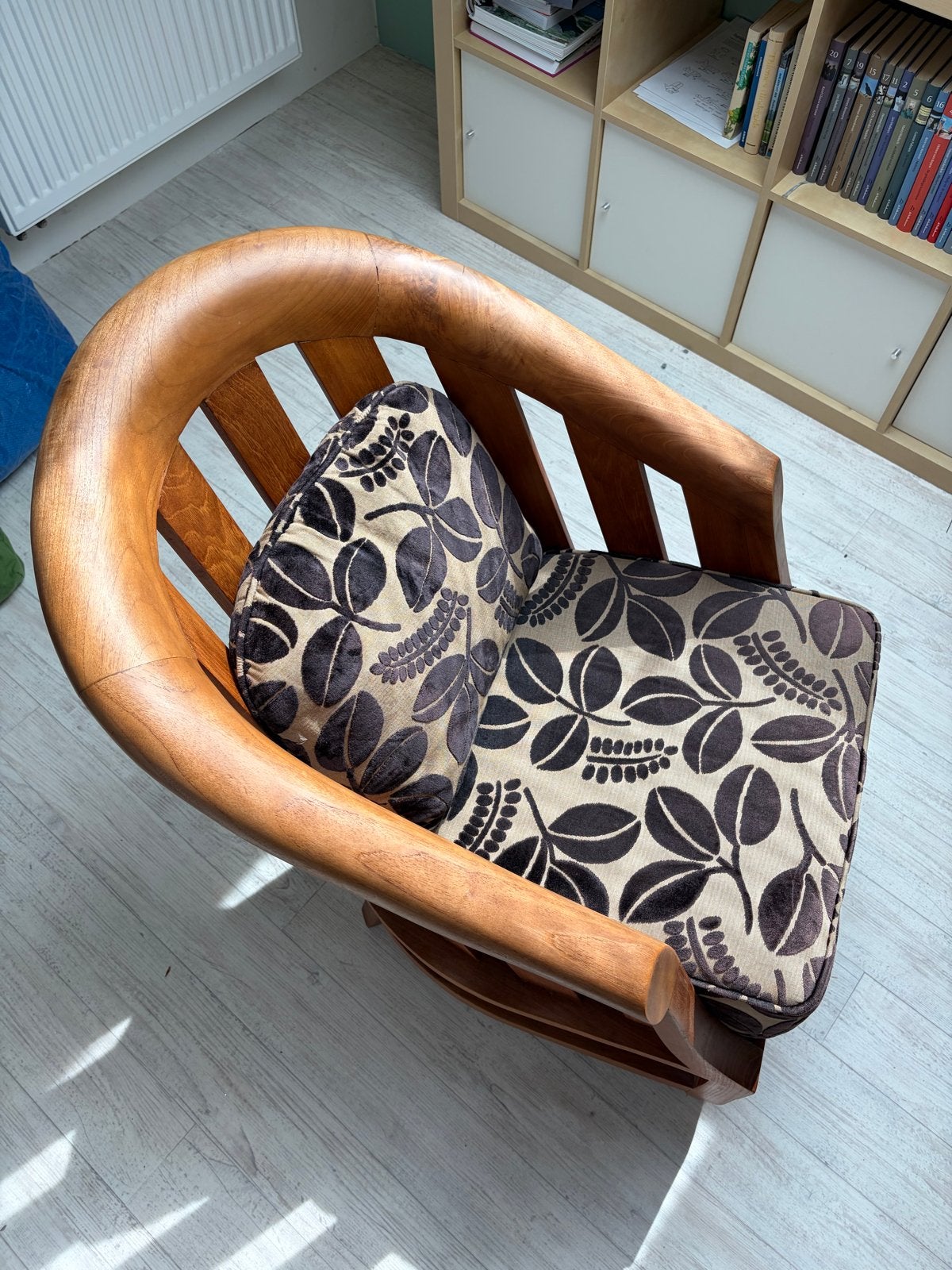 Houten fauteuil (teak) met comfortabele kussens, Ophalen, Gebruikt, Hout, 75 tot 100 cm