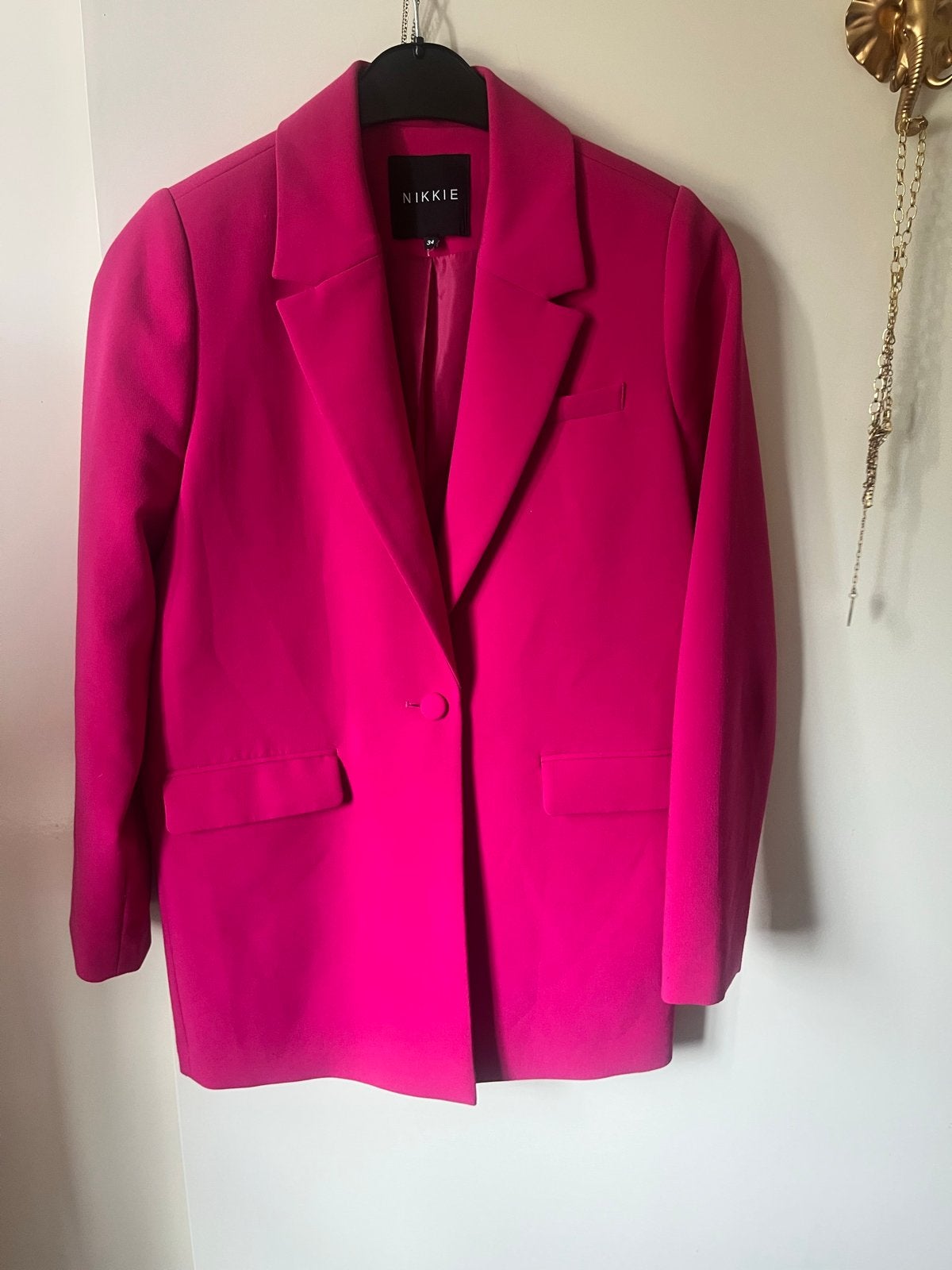 Nikkie fuchsia blazer, Maat 38/40 (M), Ophalen of Verzenden, Zo goed als nieuw, Jasje