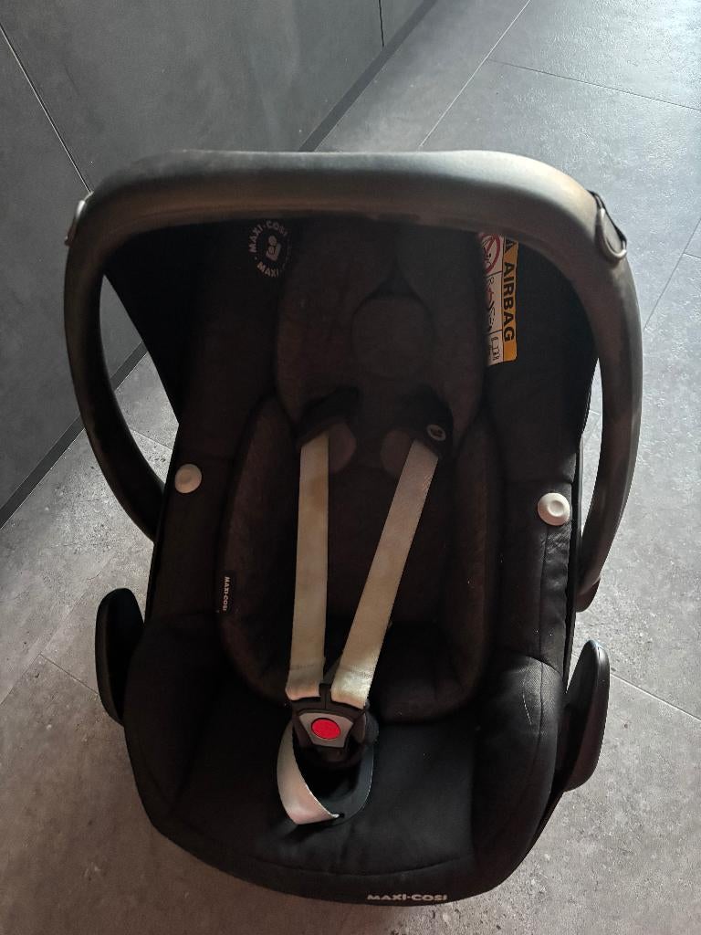 Maxi cosy pebble pro i size, Kinderen en Baby's, Autostoeltjes, Gebruikt, Maxi-Cosi, 0 t/m 13 kg, Isofix, Ophalen of Verzenden