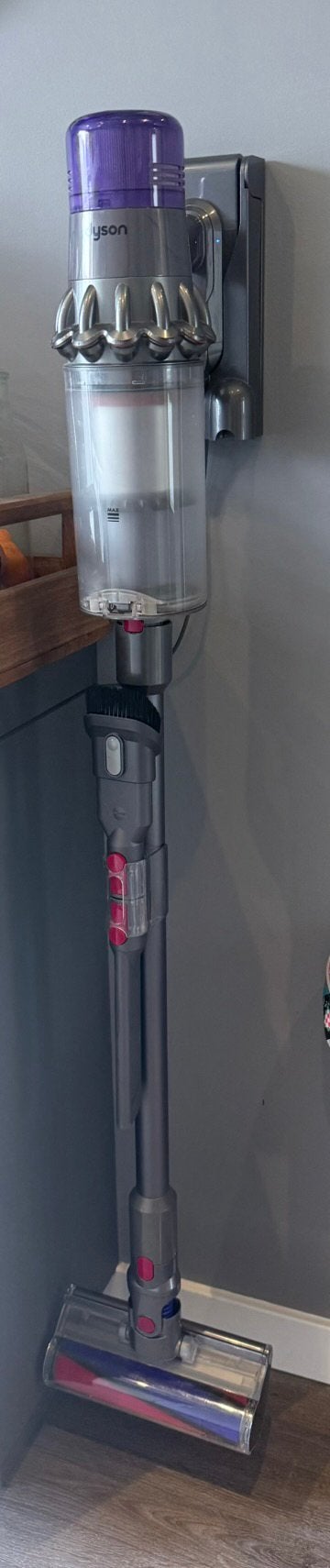 Dayson V11 met veel hulpstukken, Witgoed en Apparatuur, Stofzuigers, Ophalen of Verzenden, Zo goed als nieuw, Dyson, Reservoir