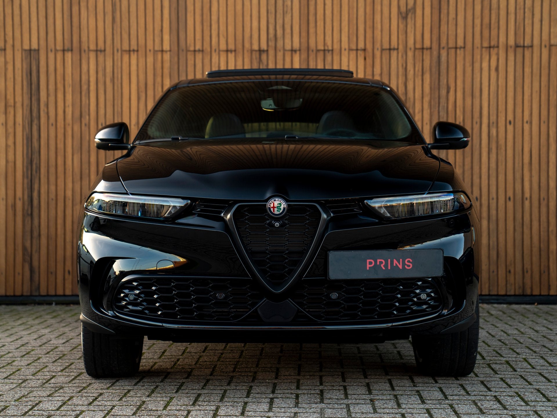 Alfa Romeo Tonale 1.3T PHEV Sprint | Full option | Pano-dak, Auto's, Dealer onderhouden, 77 km/l, Gebruikt, Met garantie (alle)