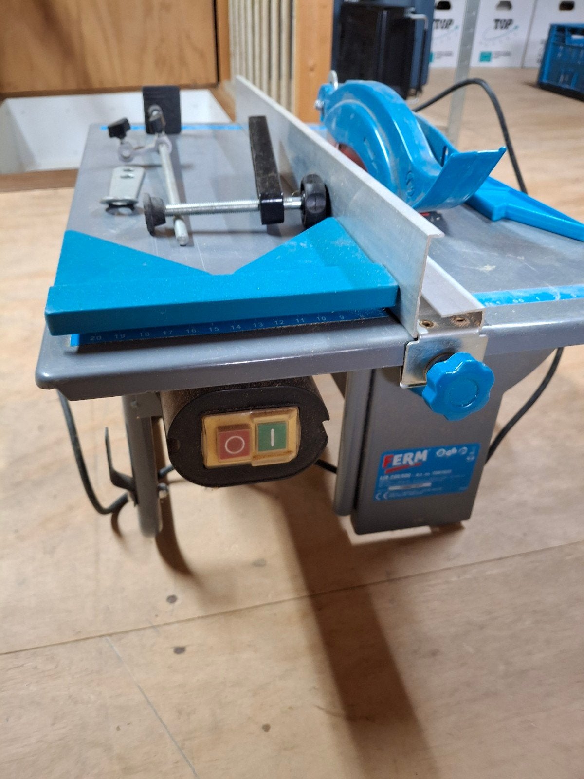 FERM Zaagtafel - Compacte  Cirkelzaag, Gebruikt, Cirkelzaag, FERM, Ophalen of Verzenden