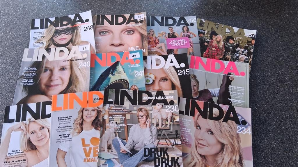 Linda. 12 magazines., Ophalen of Verzenden, Gelezen, Damesbladen