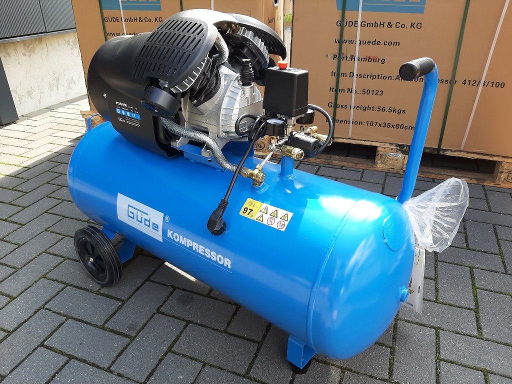 Gude 412/8/100 2 cilinder compressor 100 liter ketel!!